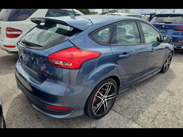 2018 Ford Focus ST