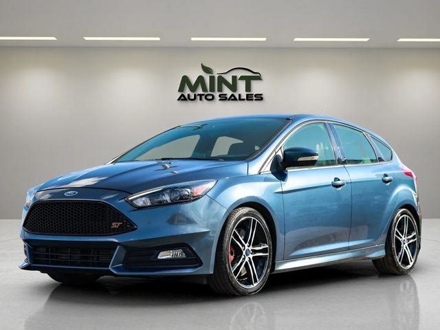 2018 Ford Focus ST