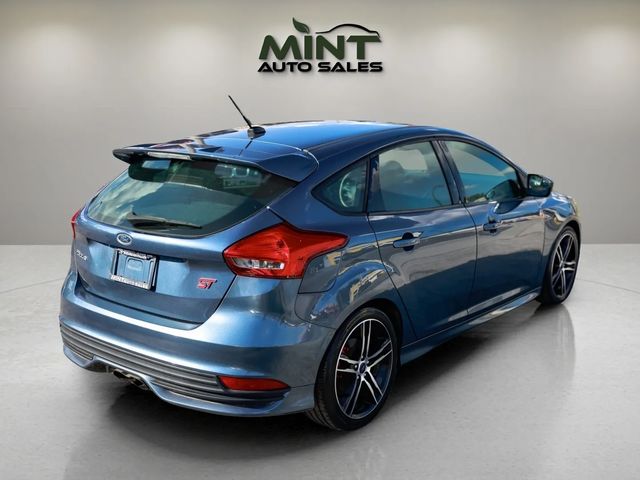 2018 Ford Focus ST