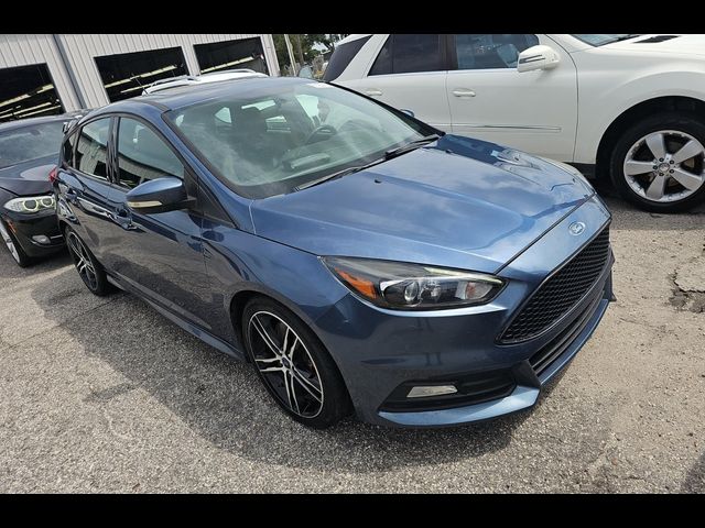 2018 Ford Focus ST