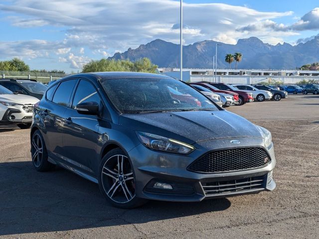 2018 Ford Focus ST