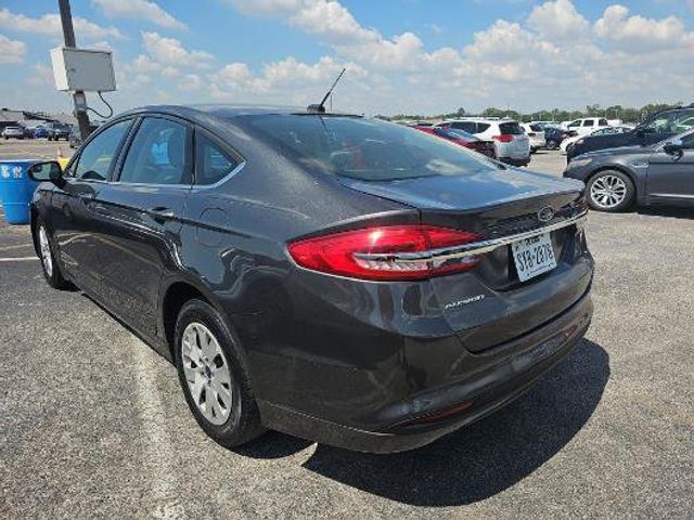 2018 Ford Fusion S