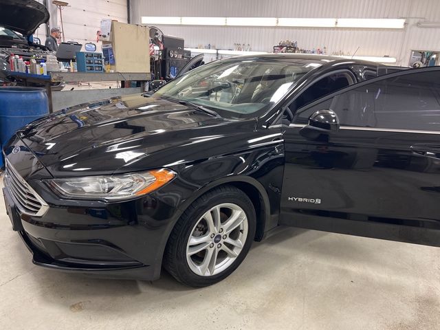 2018 Ford Fusion Hybrid SE