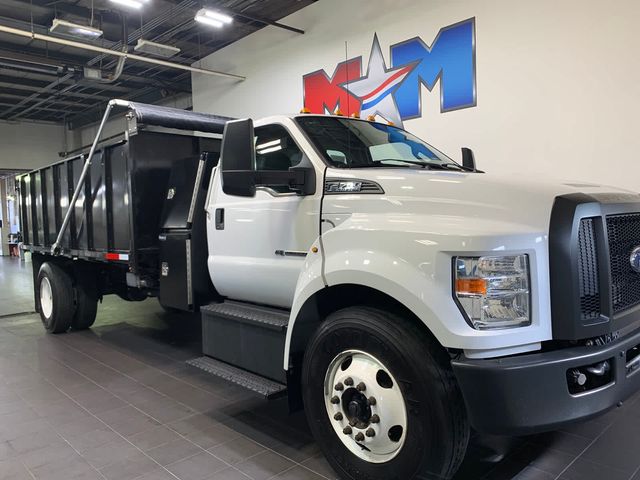 2018 Ford F-750 Straight Frame