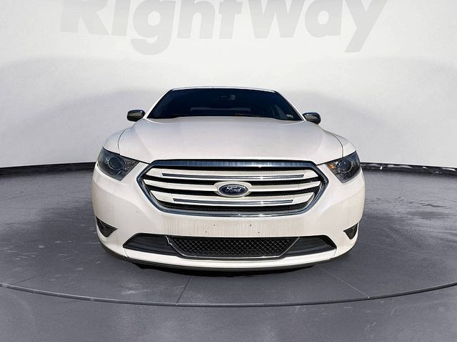 2018 Ford Taurus Limited