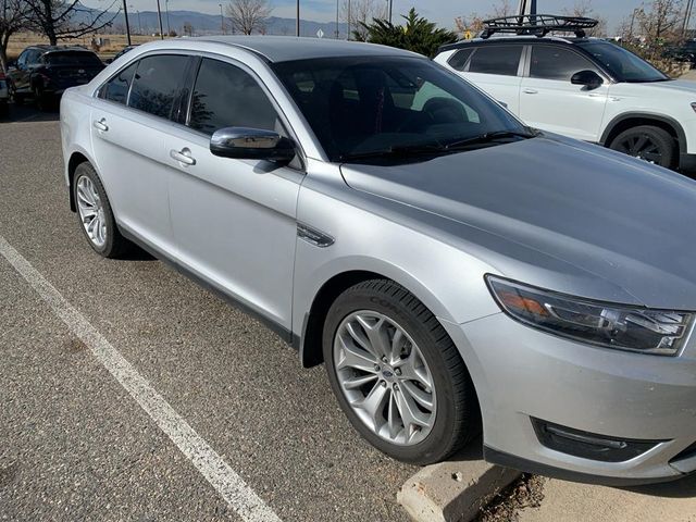 2018 Ford Taurus Limited