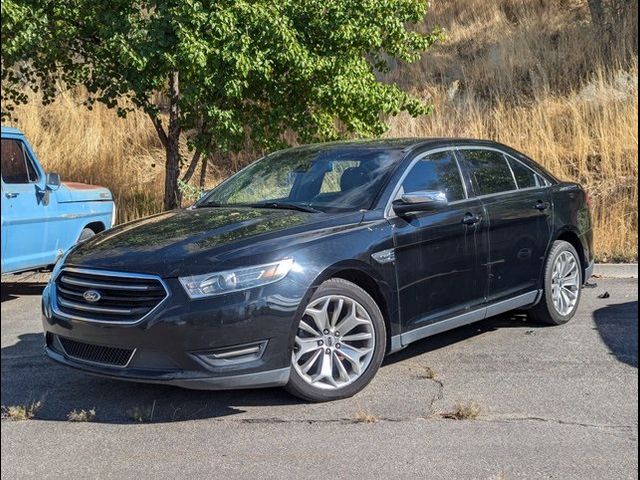 2018 Ford Taurus Limited