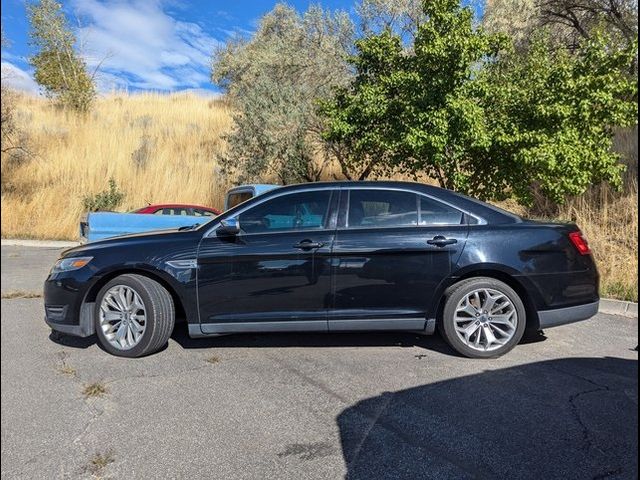 2018 Ford Taurus Limited