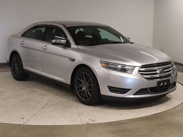 2018 Ford Taurus Limited