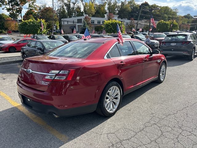 2018 Ford Taurus Limited