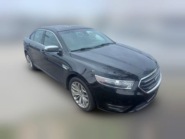 2018 Ford Taurus Limited