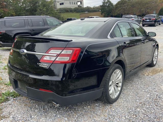 2018 Ford Taurus Limited