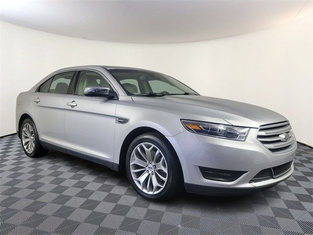 2018 Ford Taurus Limited