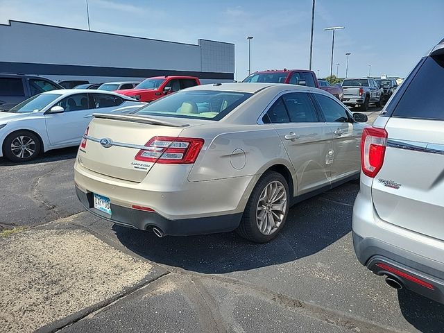 2018 Ford Taurus Limited