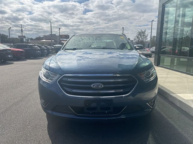 2018 Ford Taurus Limited