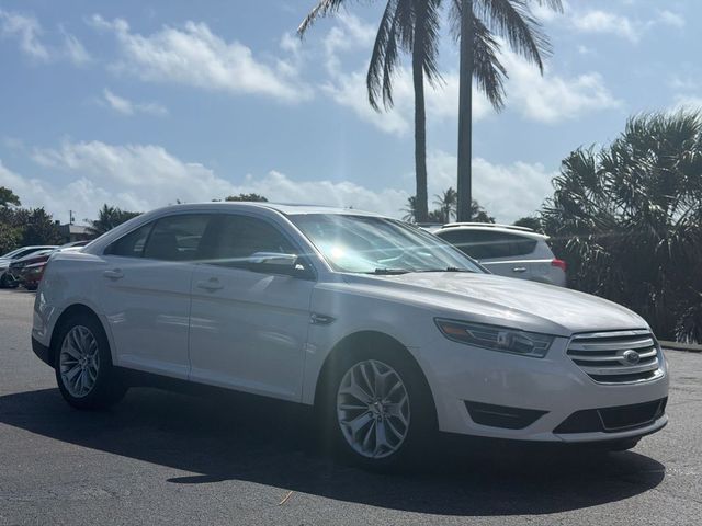 2018 Ford Taurus Limited