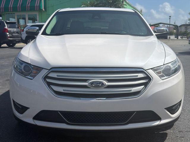 2018 Ford Taurus Limited
