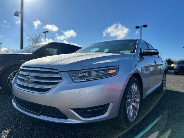 2018 Ford Taurus Limited