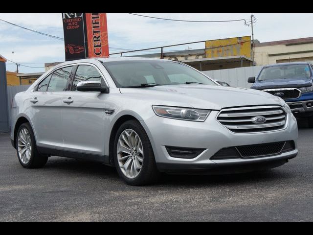 2018 Ford Taurus Limited