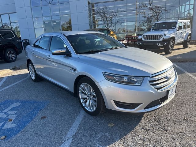 2018 Ford Taurus Limited