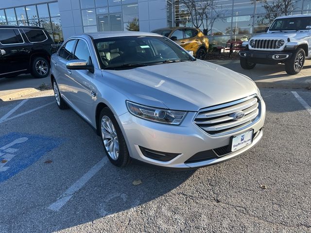 2018 Ford Taurus Limited