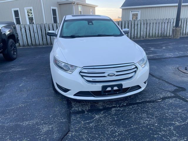 2018 Ford Taurus Limited