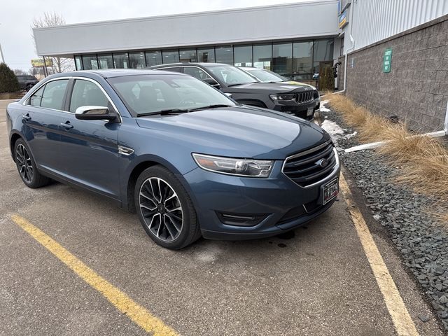 2018 Ford Taurus Limited