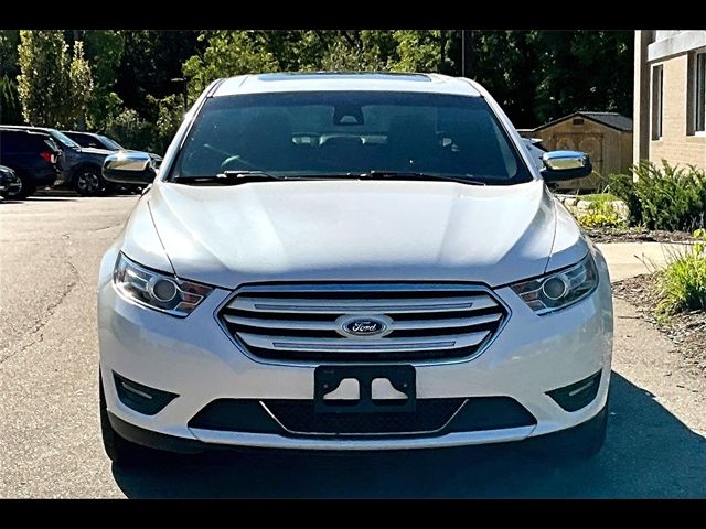 2018 Ford Taurus Limited