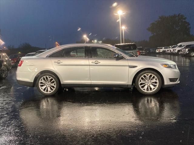 2018 Ford Taurus Limited