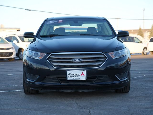 2018 Ford Taurus SE