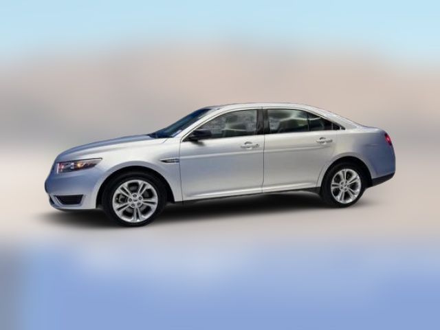 2018 Ford Taurus SE