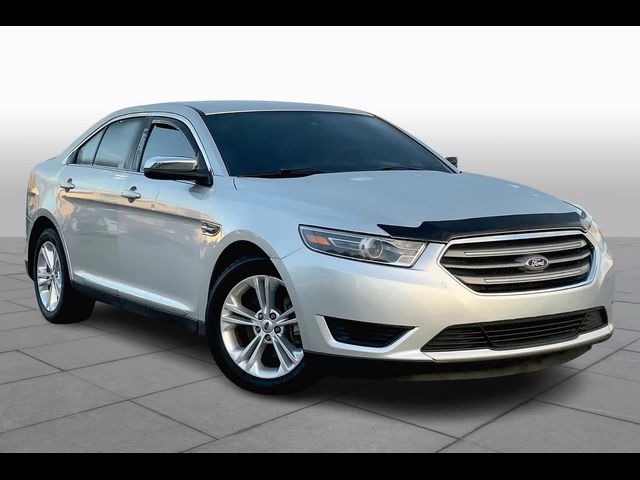 2018 Ford Taurus SE