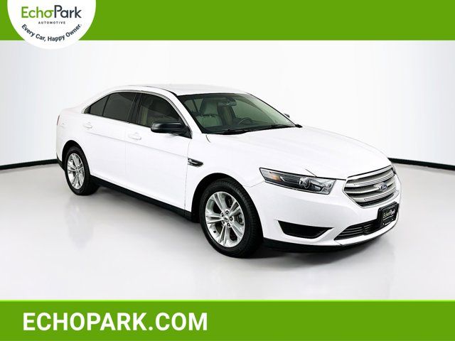 2018 Ford Taurus SE