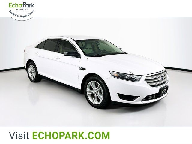 2018 Ford Taurus SE