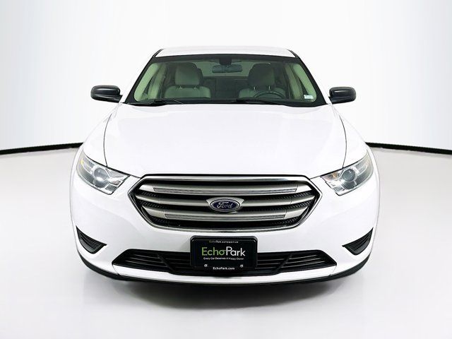 2018 Ford Taurus SE