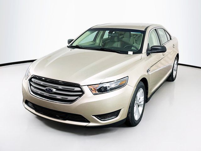 2018 Ford Taurus SE