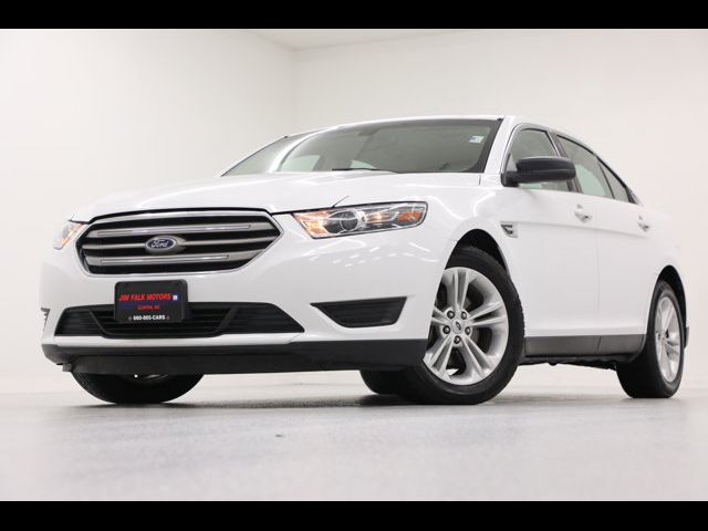 2018 Ford Taurus SE