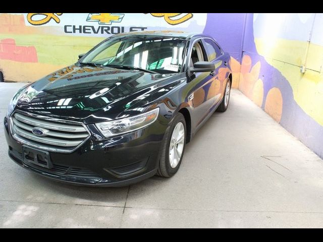 2018 Ford Taurus SE