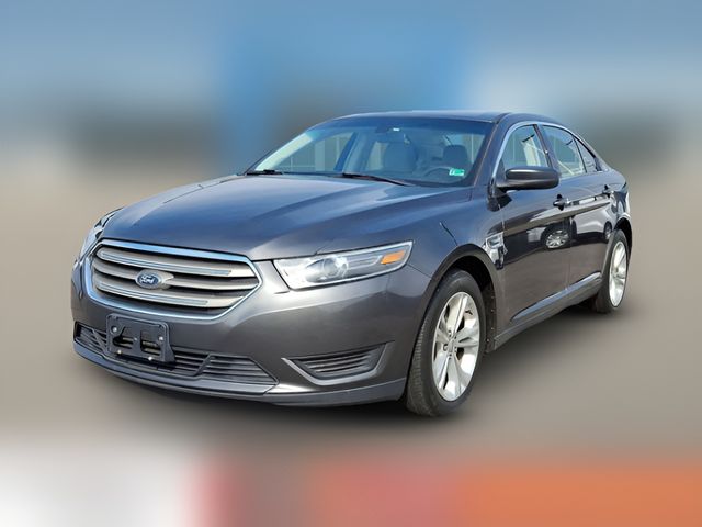 2018 Ford Taurus SE