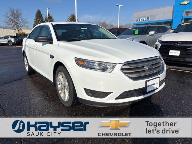 2018 Ford Taurus SE