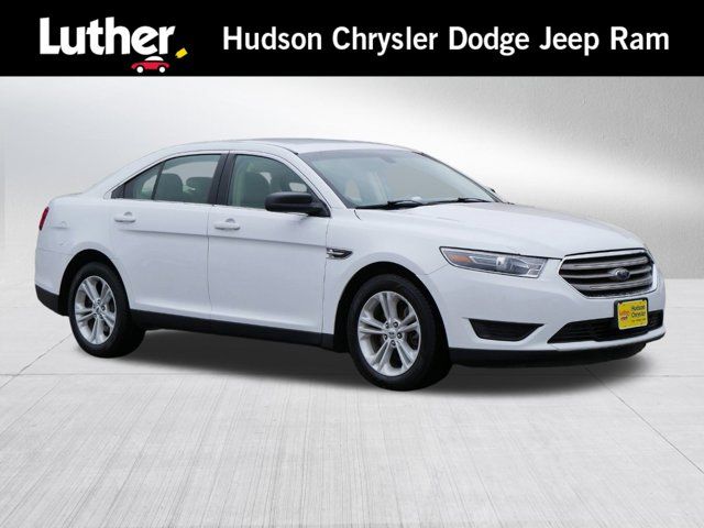 2018 Ford Taurus SE