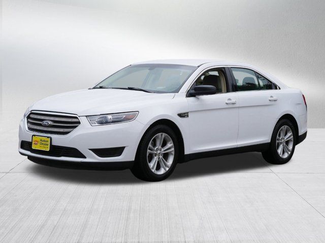 2018 Ford Taurus SE