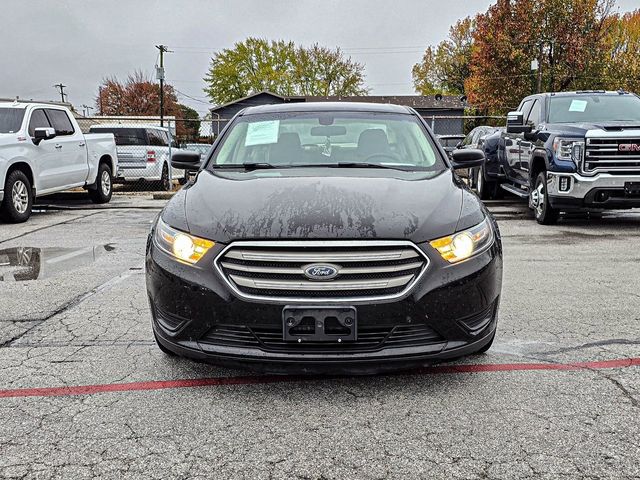 2018 Ford Taurus SE