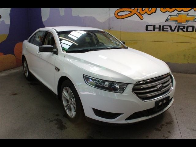 2018 Ford Taurus SE