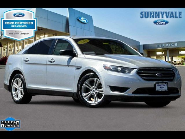 2018 Ford Taurus SE