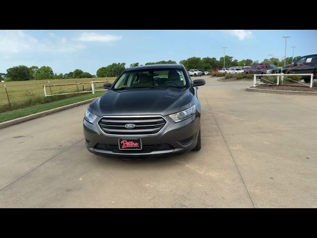 2018 Ford Taurus SE