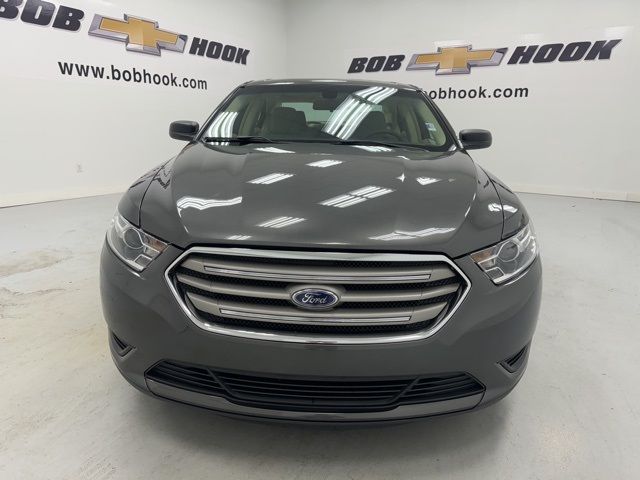 2018 Ford Taurus SE