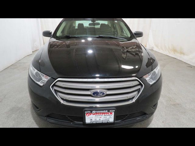 2018 Ford Taurus SE