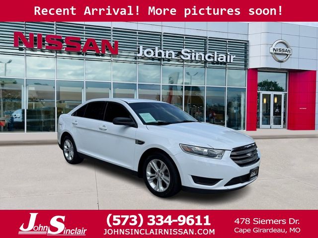 2018 Ford Taurus SE