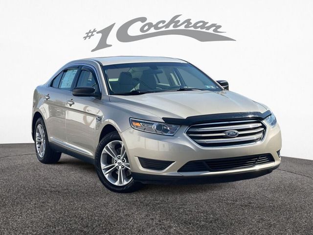 2018 Ford Taurus SE